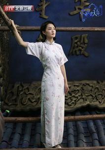 穿到民国吃瓜看戏21,吃瓜看戏，笑谈风云岁月