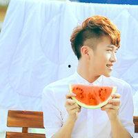 吃瓜情侣搞怪头像,趣味横生的甜蜜瞬间