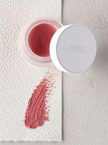 腮红膏吃瓜色,打造夏日清新妆容