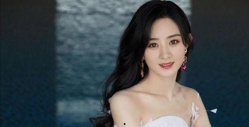 赵丽颖吃烂瓜,真实还原生活百态