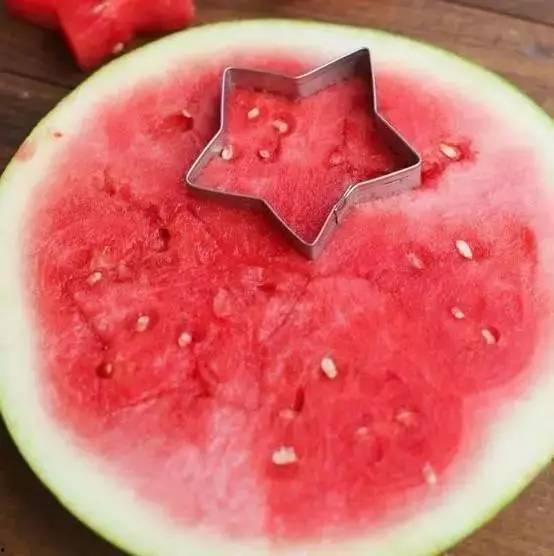 吃瓜不吐籽下场,揭秘娱乐圈幕后真相