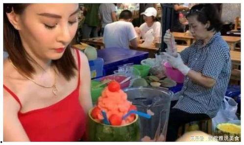 云南满级吃瓜大妈视频,视频走红网络！