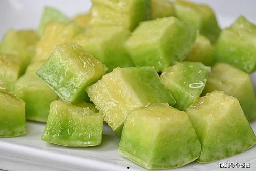 闻味吃蜜瓜,探寻夏日果香美食之旅