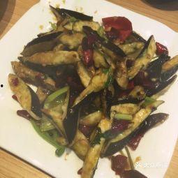 商河小背篼吃瓜,瓜果飘香里的乡村生活画卷